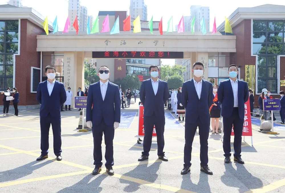 圣澳威斯為金海小學打造職工與校服形象標桿！